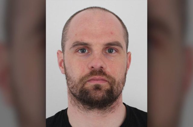Najvyšší súd potvrdil vinu expolicajta Kaľavského, zmiernil mu…