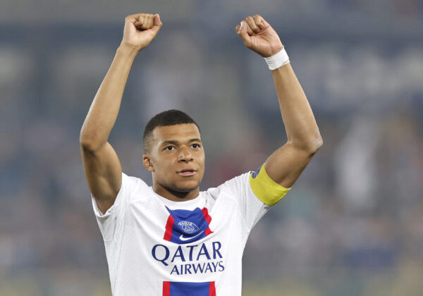 Mbappého nekonzistentnosť je absolútne normálna, vraví Ancelotti. Kvalitným hráčom sa to stáva