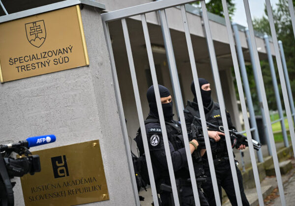 Atentátnik na Fica ostane vo väzbe, proti rozhodnutiu Špecializovaného trestného súdu podal sťažnosť