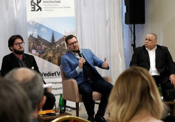 Poslanci Šimko a Sitkár plánujú do parlamentu predložiť vlastný návrh o mestských častiach v Košiciach