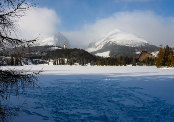 Slovensko po pandémii opäť prekročilo milión prenocovaní, zimné strediská zaznamenali rekordný nárast