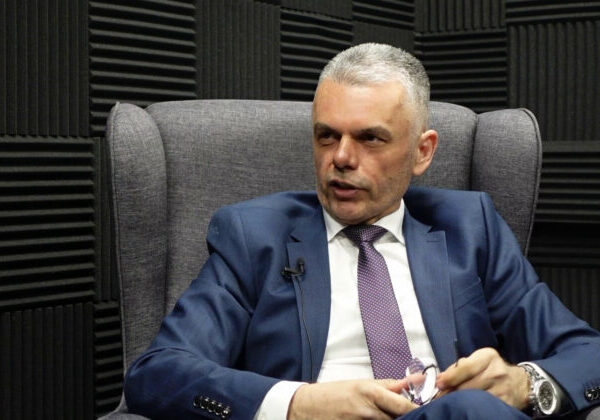 Okresné úrady čaká redukcia. Ministerstvo vnútra chce znížiť ich počet, tvrdí Kmeť