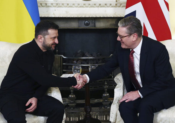 Na podporu ukrajinskej armády Británia poskytne Kyjevu úver 2,26 miliardy libier