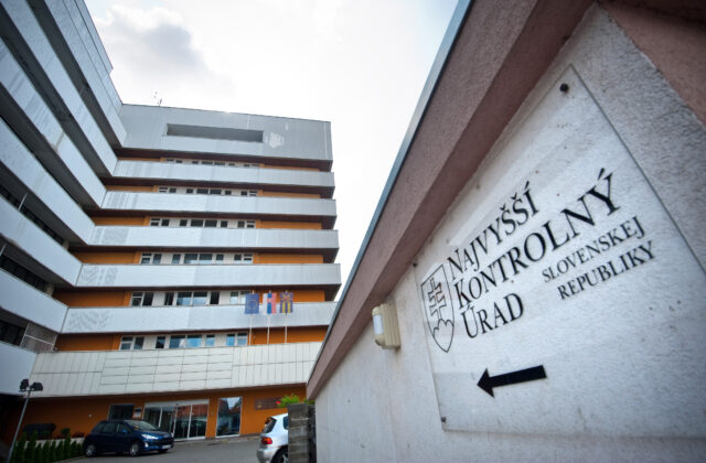 Slovensko má vyše 100-tisíc voľných…