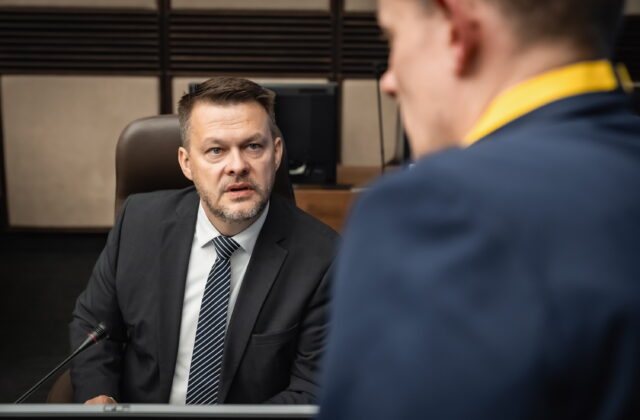 Migaľ chce najprv ukázať výsledky a potom ich&hellip;