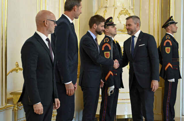 Opozícia víta rozhodnutie prezidenta voči covidovým amnestiám, v&hellip;