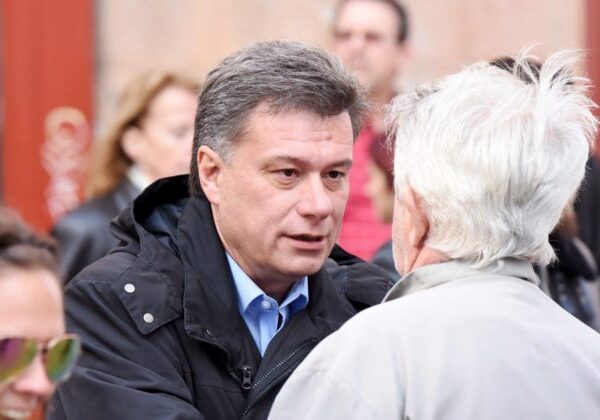 Český minister prijal bitcoiny od bývalého dílera. Tvrdí, že nepochybil, ale odstupuje z funkcie