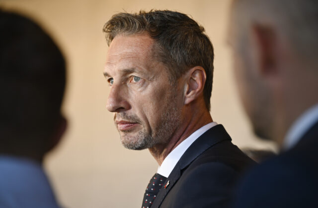 Navštíviť agresora je hanbou, reagoval Majerský na návštevu Fica v Moskve