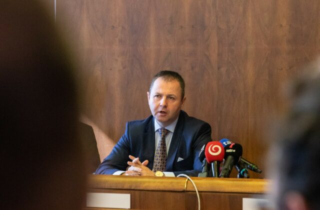 Demokrati tvrdia, že poslanec Smeru Kéry vyfackal ich&hellip;