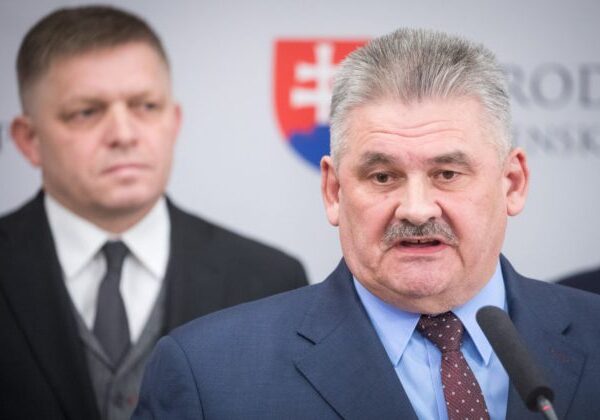Vládna koalícia sama ústavu nezmení, Richter považuje kompromis s KDH za nevyhnutný