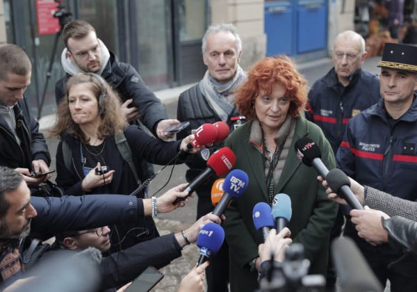Francúzski prokurátori obvinili z útokov na väznice 21 osôb. Domnievajú sa, že ich vykonali drogoví díleri
