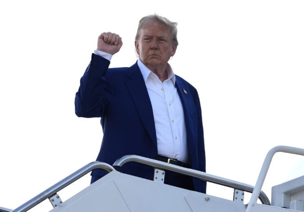 Trump pred samitom NATO opäť spochybnil kolektívnu obranu