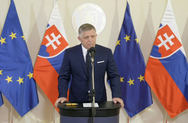 Fico odmietol mimoriadnu schôdzu k transakčnej dani, opozíciu označil za ekonomických teroristov – VIDEO