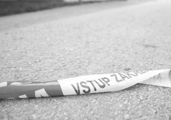 Polícia začala trestné stíhanie pre čin usmrtenia, obeťou tragickej nehody v Horovciach bola 74-ročná seniorka