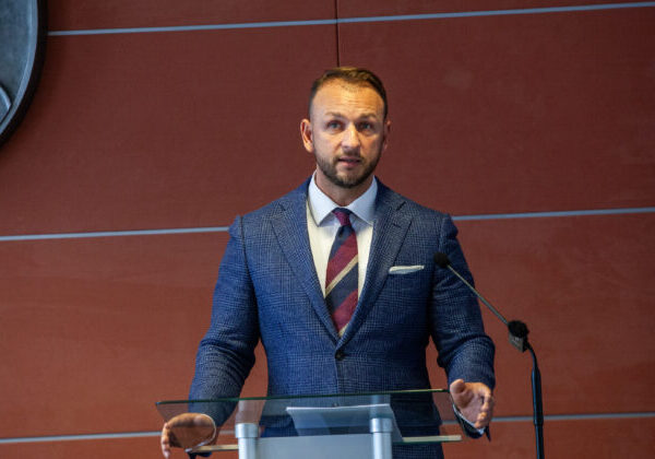 Ministerstvo Šutaja Eštoka získalo pre policajtov novostavbu s nájomnými bytmi, hovorí o výhodnej kúpe