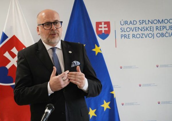 Úcta, ktorá presahuje hranice. Česko a Slovensko si spoločne pripomenuli obete vojny a cenu mieru