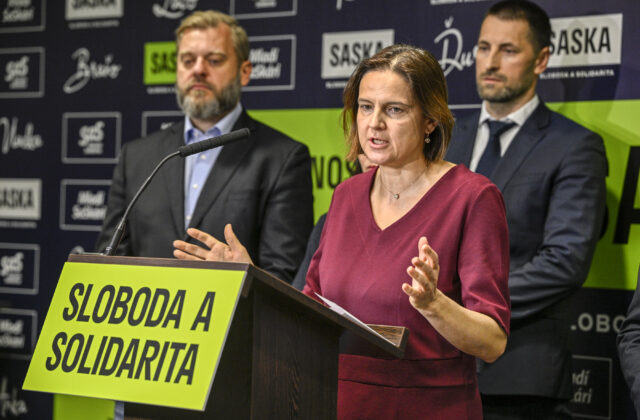 Kroky Ficovej vlády ohrozujú Slovensko, stopnutie eurofondov…