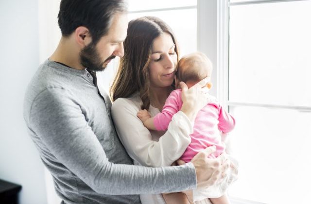 Tisíce mužov menia kanceláriu za kočík, otcovská na&hellip;