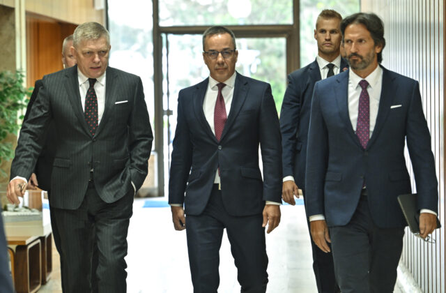 Fico nepredpokladá závažné zásahy do fungovania sociálneho systému, 13. dôchodok označil za nedotknuteľný