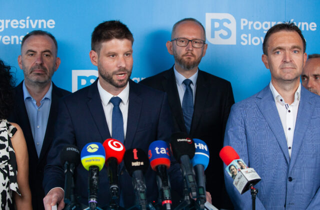 Progresívne Slovensko obviňuje vládu z podrazu na obce.&hellip;