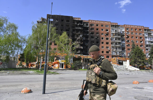 Rusi sa pri ukrajinskom meste Pokrovsk pokúsili o prelom s nasadením ťažkej techniky