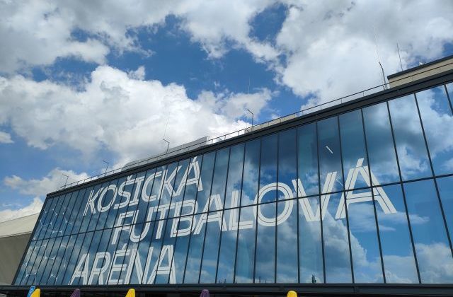 Košická futbalová aréna zvládla skupinové zápasy ME vo futbale do 21 rokov, spokojní boli aj zástupcovia UEFA