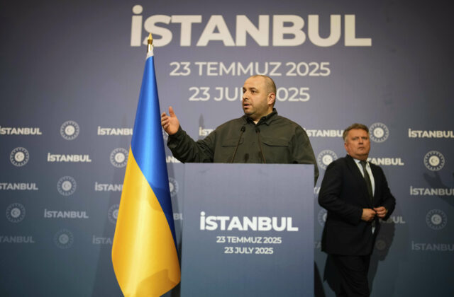 Ukrajina navrhuje schôdzku Zelenského a&hellip;