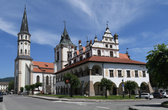 Dve tehličky zo Svätej brány v Ríme budú aj na Spiši
