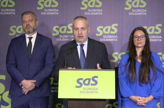 SaS spúšťa hromadnú pripomienku. Vláda podľa nej mení&hellip;