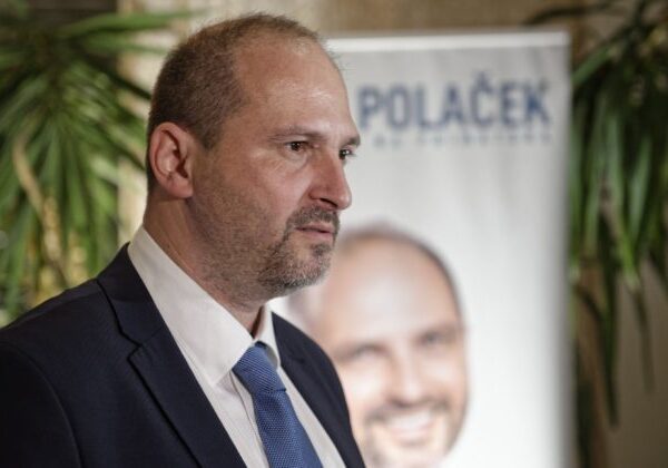 Regionálna strana Polačeka Košické hnutie 2030 vyzbieralo od občanov už vyše tisícky podpisov
