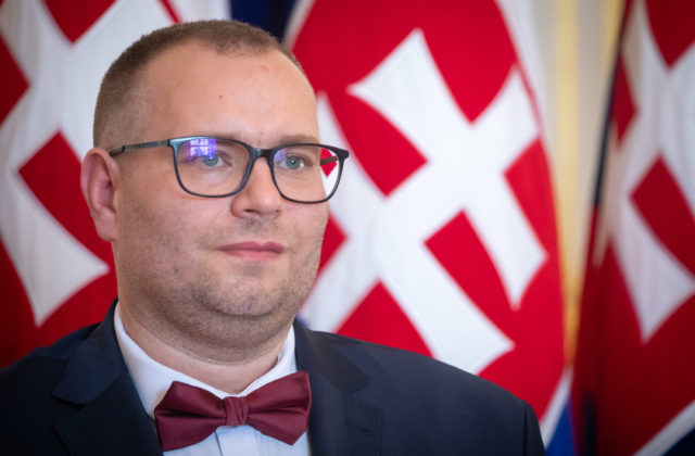 Dobrovodský požiadal ombudsmana Srbska o prešetrenie postupu polície v Báčskom Petrovci