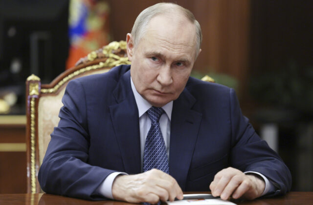 S Trumpom sa Putin chce stretnúť v SAE, od Zelenského žiada najprv splnenie „podmienok“