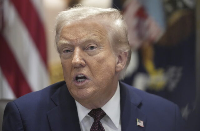 Trump vyzval na trestné stíhanie miliardára Georgea Sorosa a jeho syna