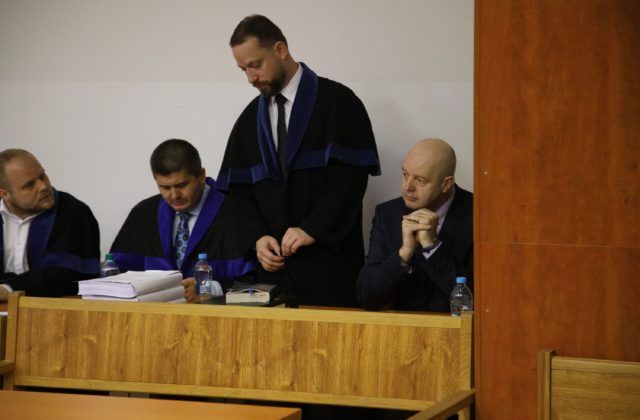 Súd v kauze prípravy vraždy Volzovej potvrdil nevinu obžalovaných, odvolanie prokurátora zamietol – VIDEO
