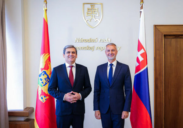 Raši prijal veľvyslankyňu Severného Macedónska a ministra z Čiernej Hory, diskutovali aj o integrácii do EÚ