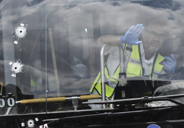 K zodpovednosti za útok v Jeruzaleme sa prihlásilo ozbrojené krídlo Hamasu