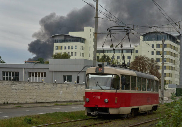 Ruský vzdušný útok poškodil poľské veľvyslanectvo v Kyjeve