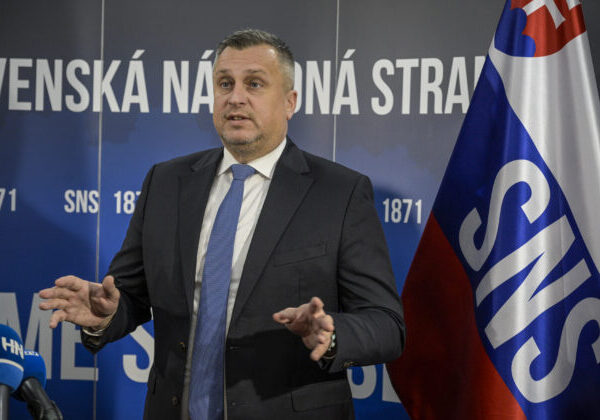 Dankova SNS nesúhlasí s podporou vstupu Ukrajiny do EÚ, predstavuje bezpečnostné riziko