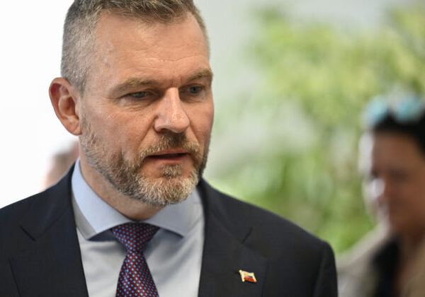 Slovensko je podľa Pellegriniho zneužívané na politickú kampaň v Česku, prekročilo to už všetky hranice