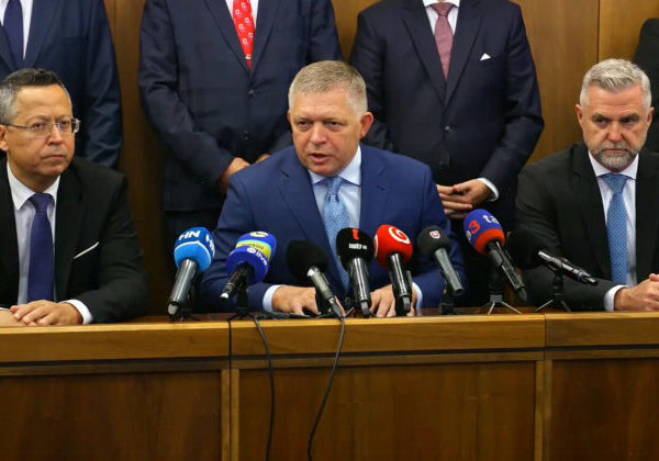 Upratali sme špinu po Matovičovi, Hegerovi a Ódorovi, opozícia podľa Fica ušla z hlasovania o konsolidácii – VIDEO