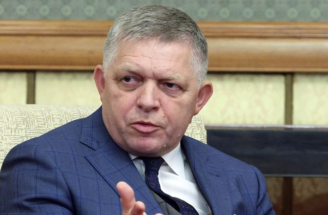 Fico hovoril s Putinom najmä o vojne na Ukrajine, pre Zelenského má pripravené vážne posolstvo – FOTO