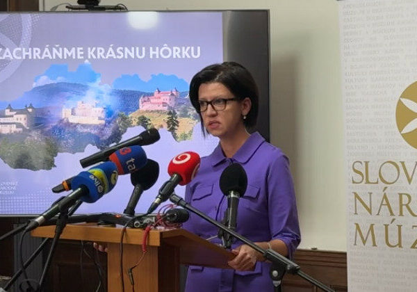 Predajňová odmieta špekulácie o zastavení rekonštrukcie hradu Krásna Hôrka, obnovu idú robiť systematicky a logicky – VIDEO