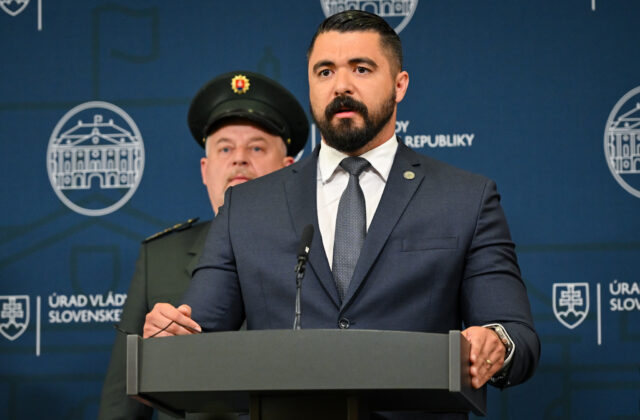 Nadácia Zastavme korupciu podala podnet na Pavla Gašpara, okrem auta ostáva nevyjasnený aj ďalší majetok