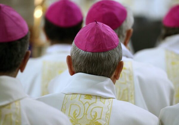 15. september ako deň pracovného pokoja vyhovoval aj Ficovi, biskupi upozorňujú na Vatikánsku zmluvu