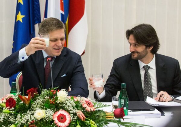Fico je podľa Kaliňáka v najlepšej kondícii za posledné roky, medzi nové tváre Smeru zaradil okrem iných aj Gašpara