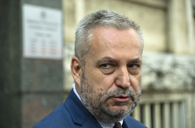 Dostál vyzval Pellegriniho na nepodpísanie konsolidačného zákona, upozornil na jeho možný nesúlad s Ústavou SR
