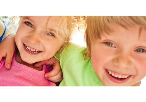 Tesco spúšťa novú výzvu v grantovom programe Správne začiatky: Nápadom pre deti a mladých rozdá 223-tisíc eur