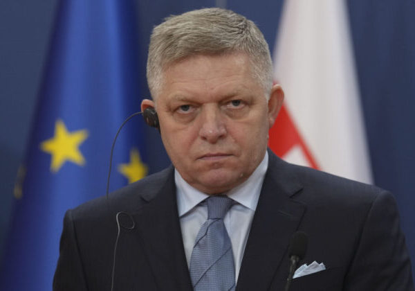 Premiér Fico neodletel do Kodane na samit Európskej únie, má zdravotné ťažkosti