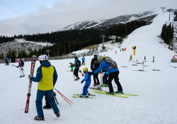 Jasná odštartuje zimnú sezónu už čoskoro. Ako sú na tom ostatné lyžiarske strediská?