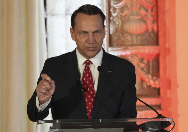 Poliaci nevylučujú zadržanie Putina, ak by cestou do Budapešti vstúpil do ich vzdušného priestoru